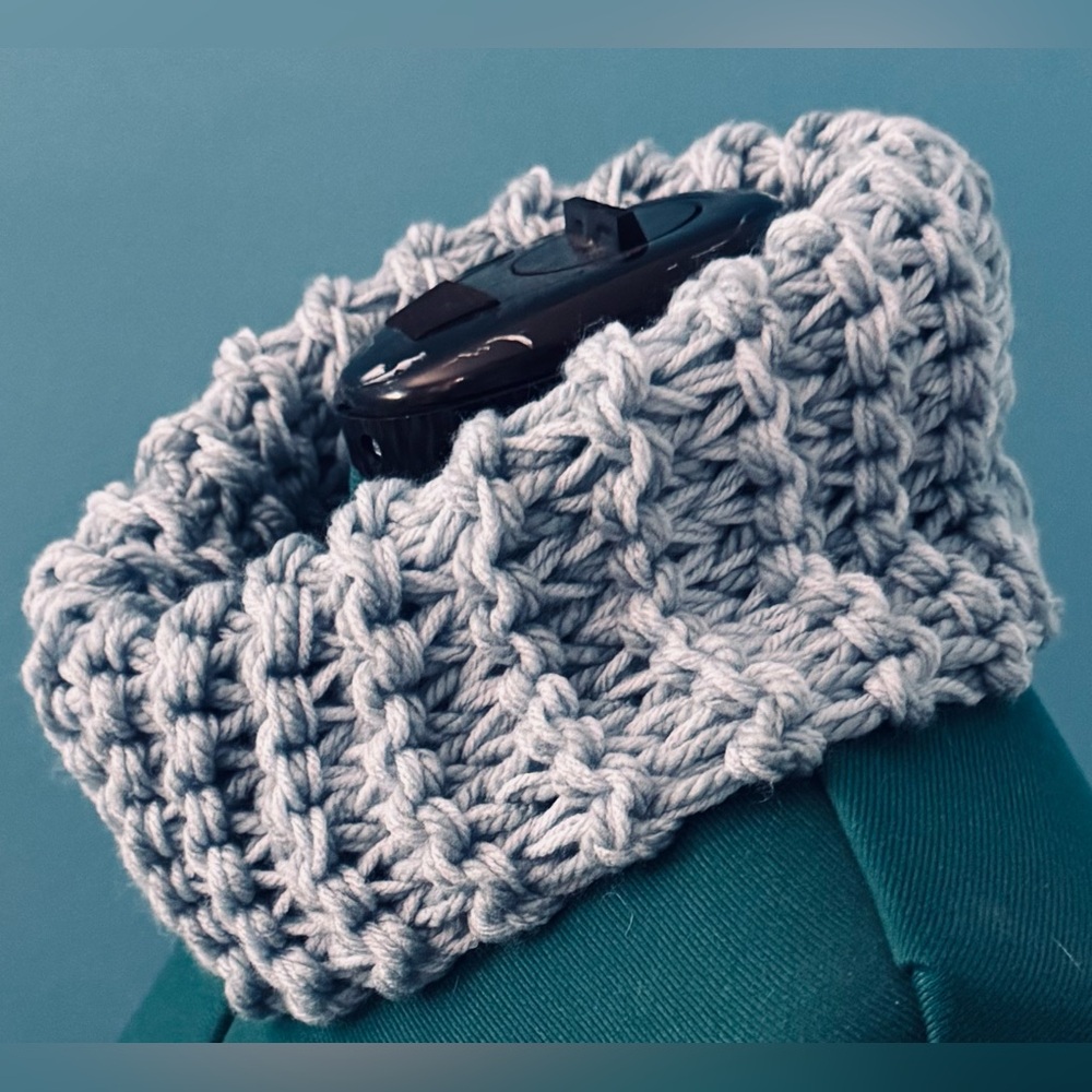 Handmade Hand Crafted Knit Cowl blue